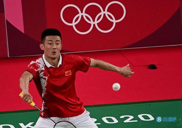 谌龙:最近儿子叫我龙哥&会喊龙哥加油 希望儿子看到他爸爸的努力