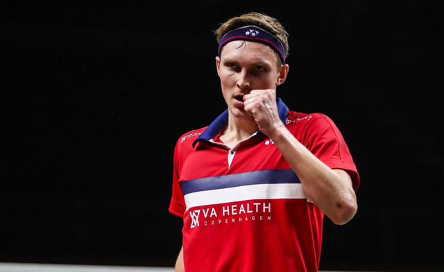 2-0勇夺单打金牌,安赛龙时代来了:继石宇奇后谌龙决赛再速败