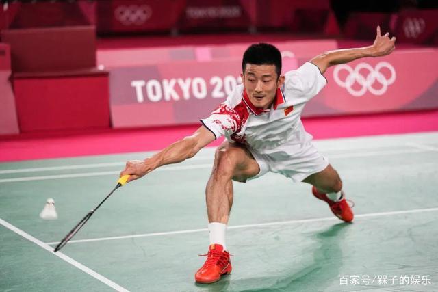 他只是输给了时间!谌龙羽毛球男单摘银,老将努力捍卫国家荣誉