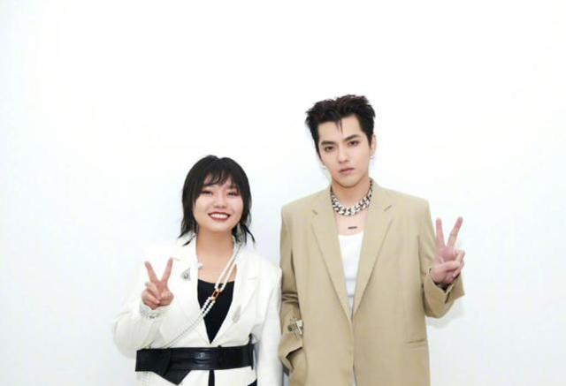 吴亦凡被刑拘后李雪琴脱粉,删除相关动态,奥运冠军杨倩也取关