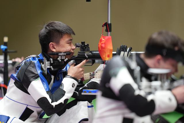 东京奥运会|全天综合:五金!两破世界纪录!中国金牌总数超越里约...