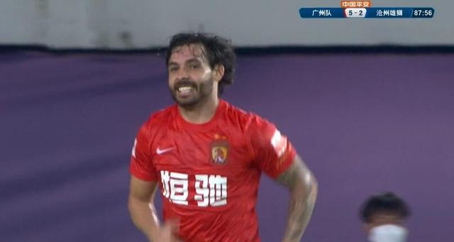 30岁归化前锋戴帽!1-2爆冷之后,广州队用一场5-2作为回应