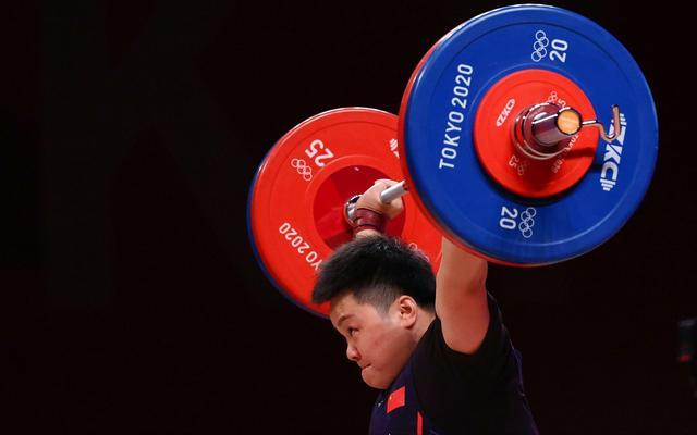 湖北第二金!汪周雨获举重女子87公斤级金牌