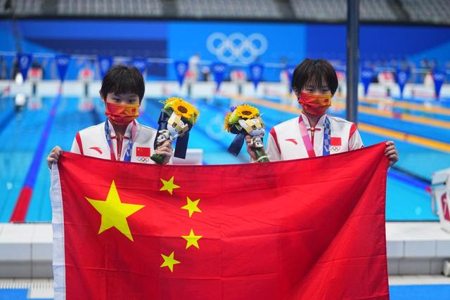 郭晶晶也要喊声大姐大的高敏,巅峰时退役,29年的生活朴素又快乐