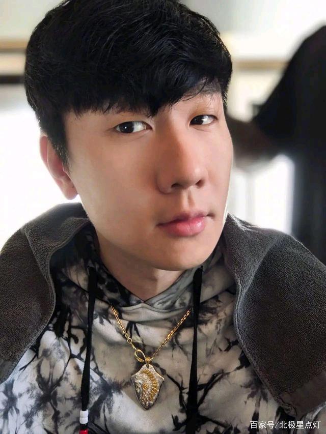 林俊杰等多位艺人深陷吴亦凡事件,一边否认,一边被人实名举报!