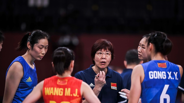 朱婷好心办坏事?郎平自爆女排输球真因:我们习惯了朱婷一锤定音
