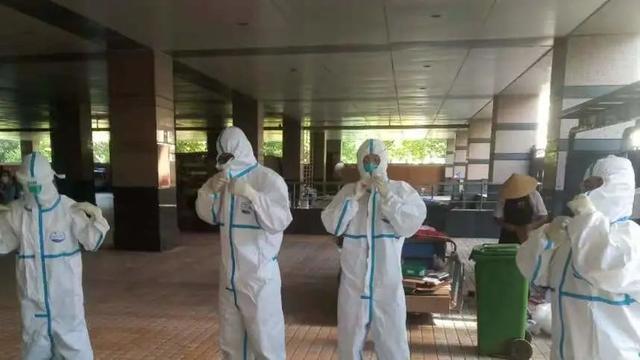 看现场!首体南路国兴家园已封闭管理!环境采样已完成!