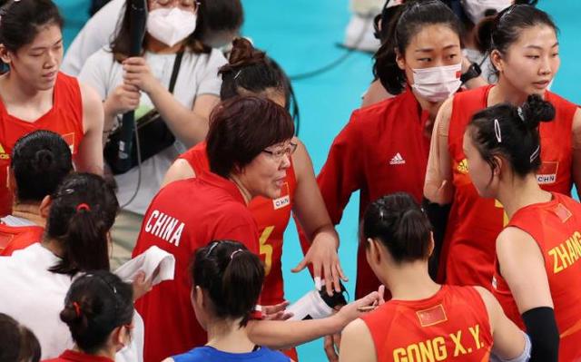 一定看!郎平谢幕之战今天打响,女排12名队员或将上演“全家福”