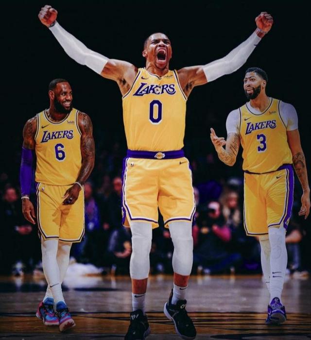 篮网1签约+1交易!丁威迪交易价值超出预期,又该湖人坐不住了