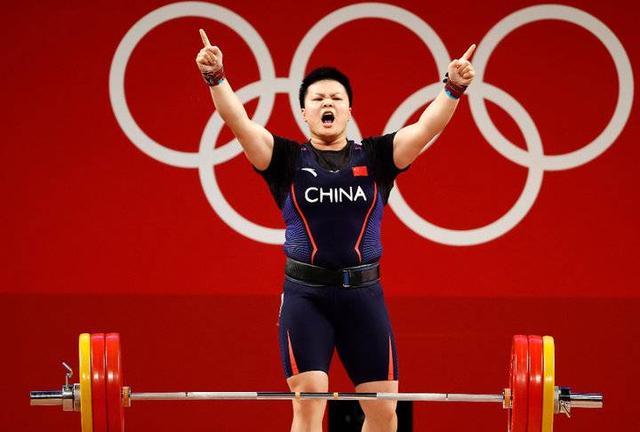 碾压式夺金!汪周雨、李雯雯:中国女子大级别举重的统治力