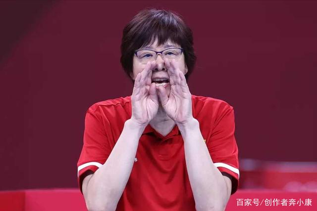 郎平:我很热爱排球事业 但真的太累了也得休息休息了