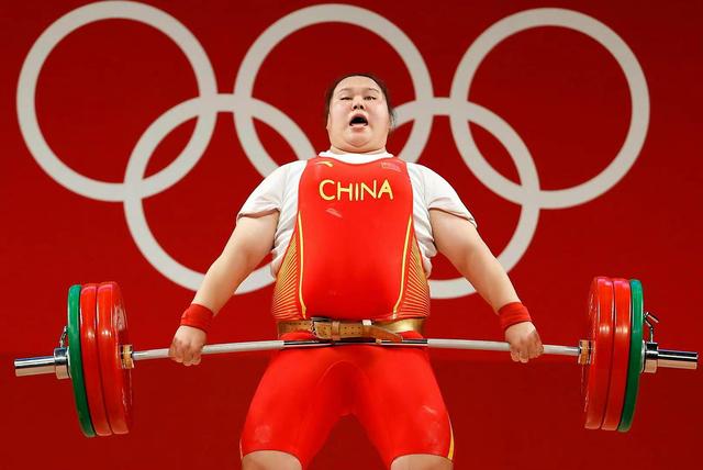 “雯”如泰山!李雯雯夺得举重女子87公斤以上级金牌