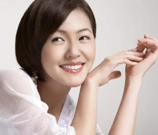 汪小菲受小S不当言论牵连,微博沦陷,曾因爱国言论被大S提离婚