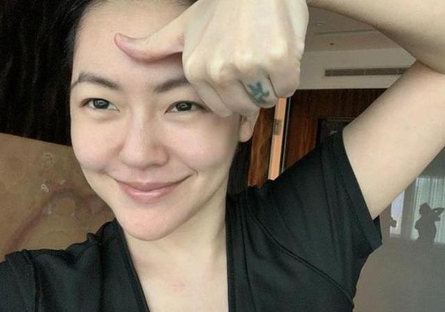 翻车了!小S发表不当言论后被曝损失上千万,本人回应:想静一静