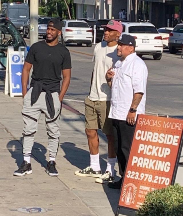 三消息!保罗1.2亿续约,巴特勒1.84亿续约,洛瑞加盟热火