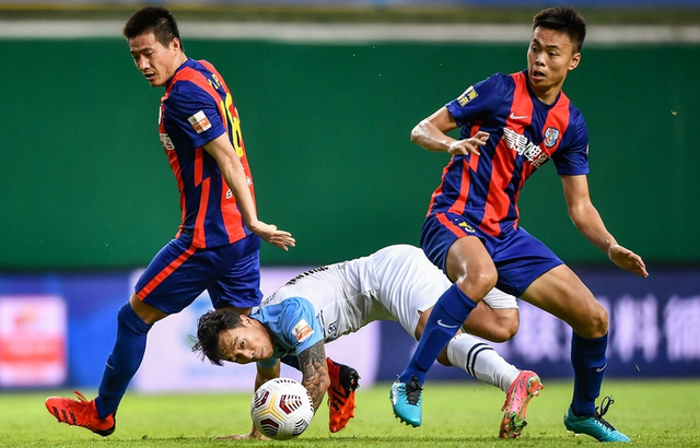 0-2到0-5!中超黑马2大巨变致惨案连连,诞生3大耻辱,踢出降级相