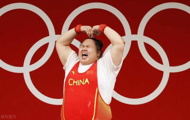 中国举重完美收官!8人参赛收获7金1银刷新历史 强大到已无对手?