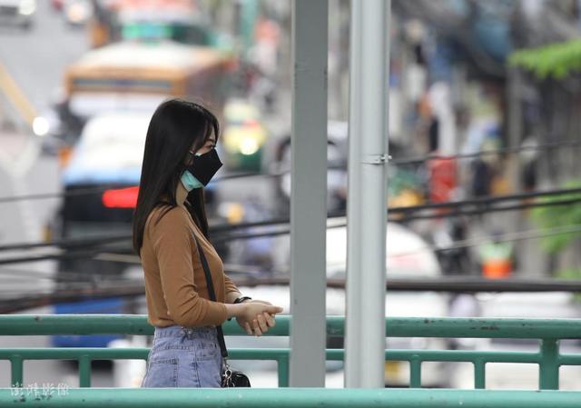 泰国加强封锁措施 以遏制新冠病毒蔓延