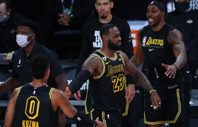 霍华德回来了,阿里扎回来了,你却走了!老詹,湖人真的尽力了