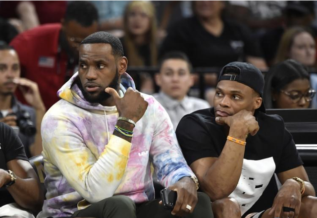 NBA转会市场开启!湖人被调侃联盟养老院,三大旧将重回洛杉矶!