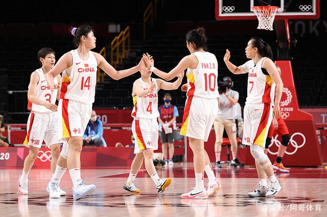 早上9点,中国女篮出战奥运1/4决赛,向最终的奖牌发起冲击!