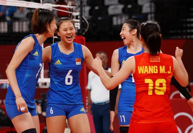 东京奥运会女排最后一战,中国女排3比0胜阿根廷