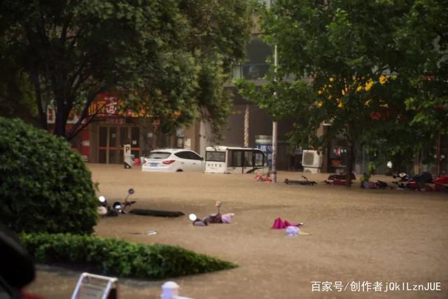 郑州抗洪救灾,发现平凡的英雄