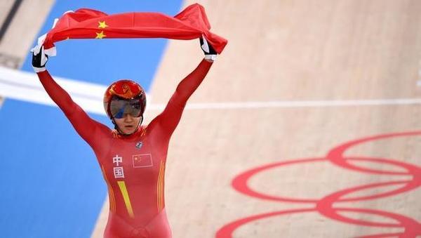 鲍珊菊摘河南东京奥运第二金!腼腆朴实的她,场上是虎虎生风