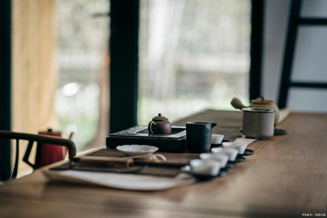 沿途有风景,背后有阳光,水星天秤的宿命感情,浪漫全由你说了算
