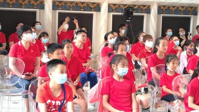 滕平的自豪:来自高安路第一小学校友的奥运捷报