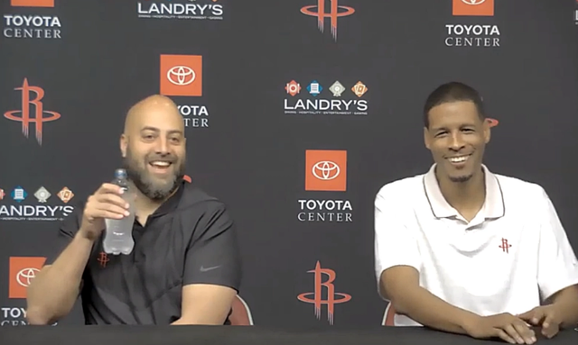 一进两出一续约!火箭已有20人,塔克未获满意合同,恭喜小里弗斯