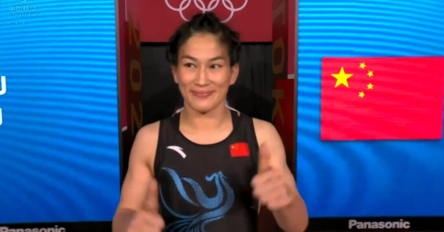 裁判抢戏!我国女将不敌日本选手,摔跤队无缘三连铜!