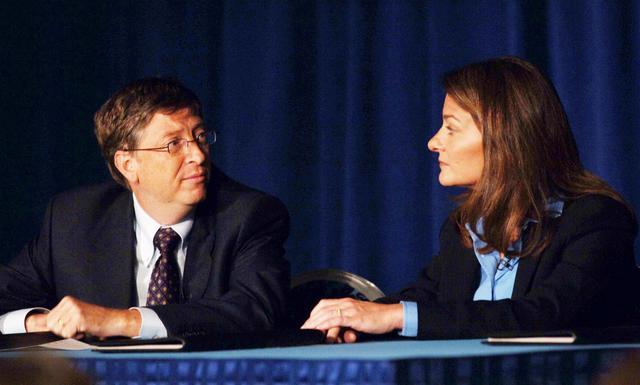 比尔盖茨夫妇正式离婚,超千亿美元财产咋分?