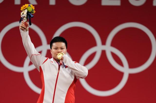 1小时内4金!重温中国夺冠时刻