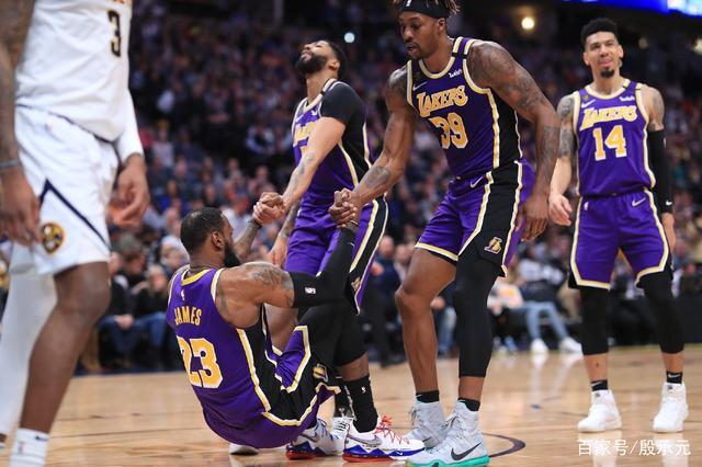 引进韦少,四老将回家,湖人仍有一个顽疾没解决
