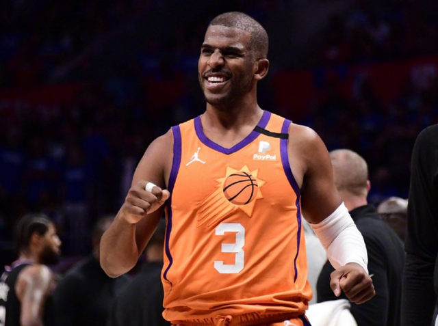 人生赢家!保罗生涯总收入高达4.5亿美元,36岁还能签1.2亿