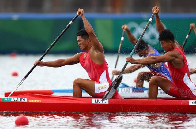 添银!刘浩/郑鹏飞组合夺奥运皮划艇男子双人1000米银牌