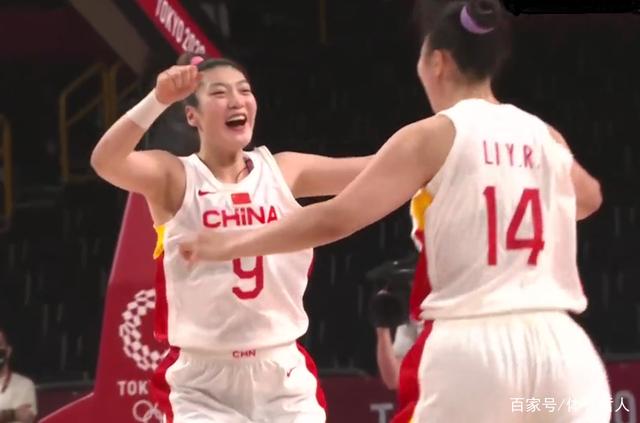 8强抽签!中国女篮进入“死亡之组” 苏群吐槽:FIBA脑子进水了