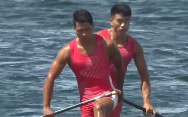 皮划艇-刘浩/郑鹏飞夺得双人1000米皮艇银牌,古巴组合逆袭夺金