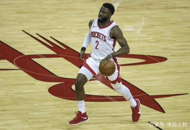 火箭首笔续约!3年1500万留下恩瓦巴,放弃3人:哈登筹码全离队