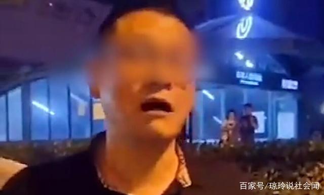 醉汉男子遇查酒驾向交警叫嚣:我是加拿大人,被围观群众怒斥