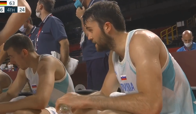 豪取4连胜!斯洛文尼亚大胜德国晋级4强,东契奇20分11助8板