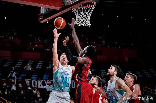 晋级4强!斯洛文尼亚淘汰德国,东契奇20+8+11,在国家队17胜0负