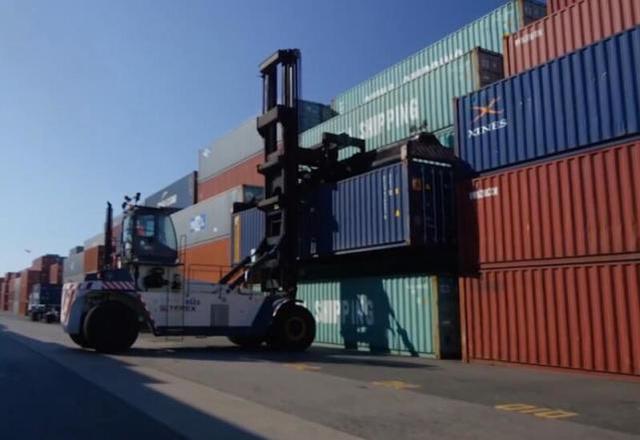 事态进一步升级,中国拒绝接收1000个集装箱印度虾,印媒公布原因