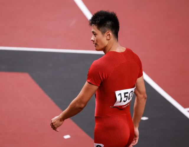 谢震业预赛有多强?20秒34创历史+冲进半决赛,他对身体状况满意