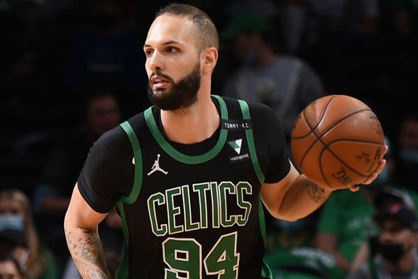 尼克斯与富尼耶达成4年7800万美元的加盟协议