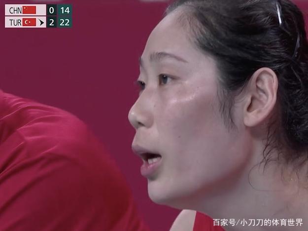 又一个赵蕊蕊!朱婷手腕韧带撕裂,1年4个月时间庸医却保守治疗