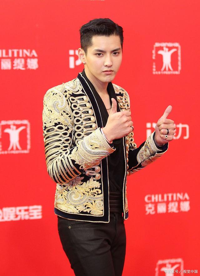 吴亦凡被拘留,都美竹悄悄举动曝状态!网友:为民除害