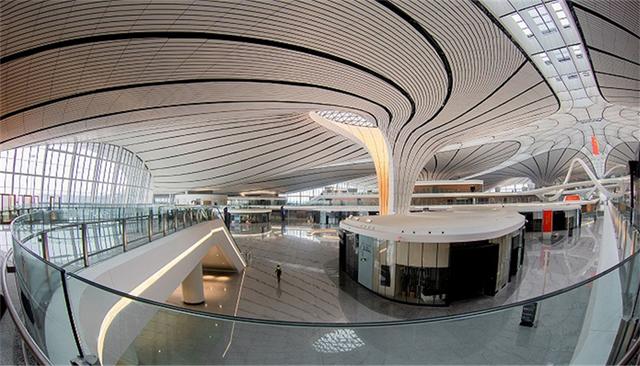 网传济南机场落地航班有乘客疑似阳性,济南疾控:复检结果为阴性