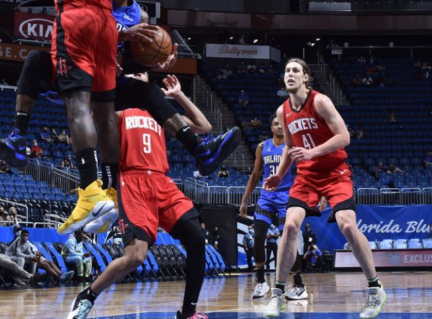 7进5出!火箭队阵容大洗牌,4点变化值得注意,斯通另有打算?
